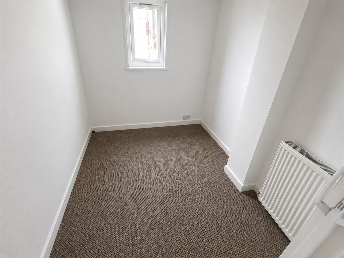Alexandra Road, Gorseinon, Swansea, SA4 4NU